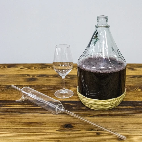 Demižon Dama 3 l v opletu, se šroubovacím uzávěrem - 6