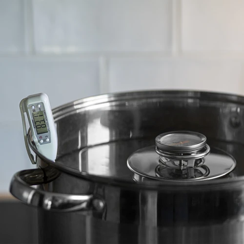 Elektronický kuchyňský teploměr (-50°C do +300°C) s pouzdrem, bílý - 3