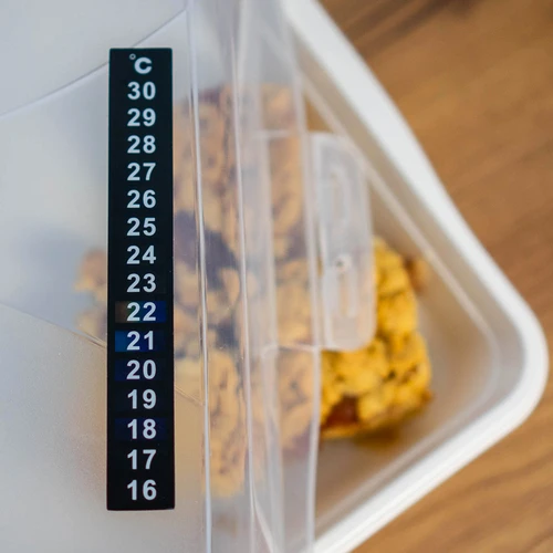 Kapalně krystalický teploměr (+16°C do +30°C) 13cm - 5