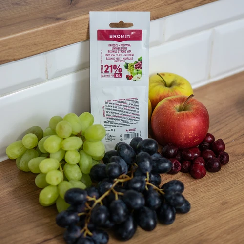 Kvasnice Bayanus + živina - Univerzální - 21%, 17 g - 4
