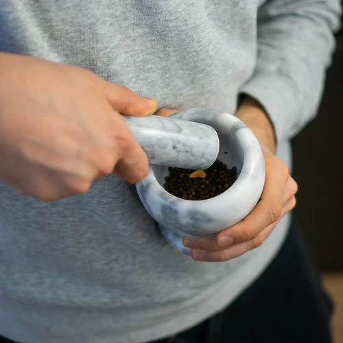 Mramorový kuchyňský hmoždíř, šedý, fi 10,5 cm - 13