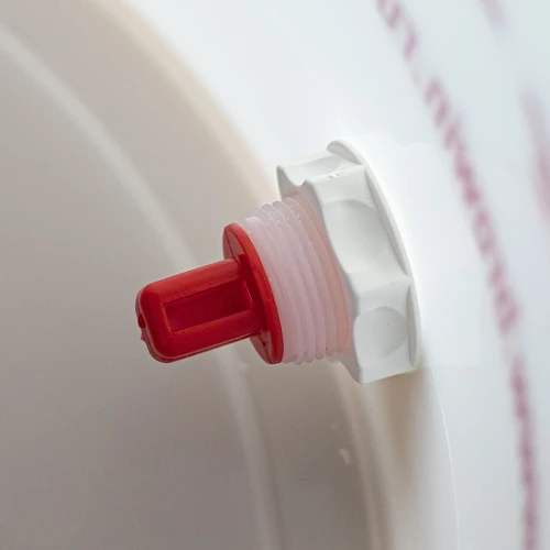 Nádoba na fermentaci piva s kvasnou trubkou, kohoutkem, teploměrem a reduktorem usazenin - 13