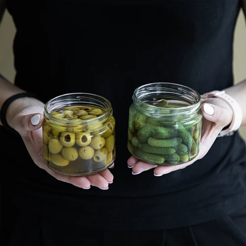 Nízká sklenice 330ml - se zlatým víčkem fi 82/6, 6ks. - 9