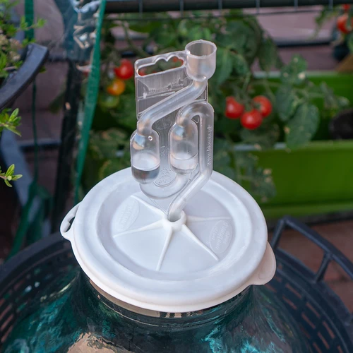 Plastová kvasná trubička MAXI - 2