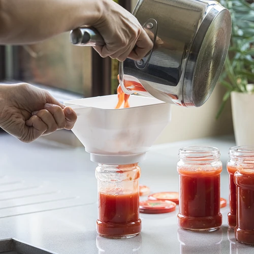 Plastový trychtýř Kvadratura Kola, fi 52-85 mm - 7