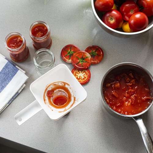 Plastový trychtýř Kvadratura Kola, fi 52-85 mm - 9