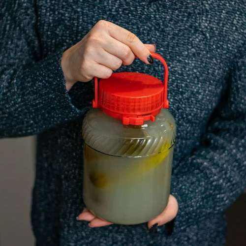 Sklenice 2L s plastovým víkem - 6