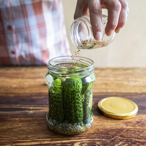 Sklenice fisz vroubkovaná 500ml - se zlatým víčkem fi 82/6, 6 ks. - 6