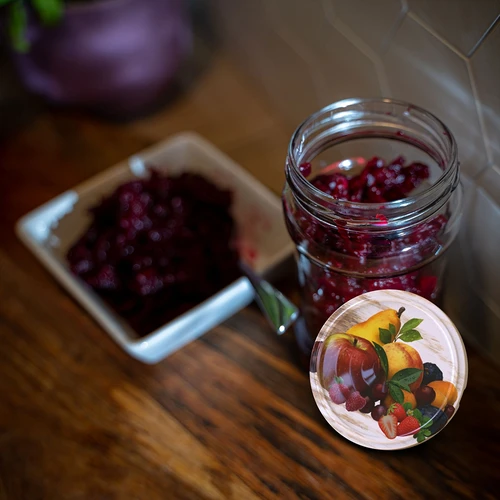 Sklenice TO Čtvrtka 250 ml s víčkem fi 66 - 6 ks - 12