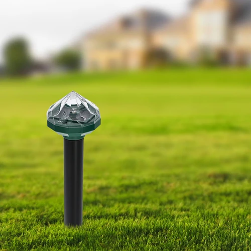 Solární odpuzovač krtků s LED lampou - 13