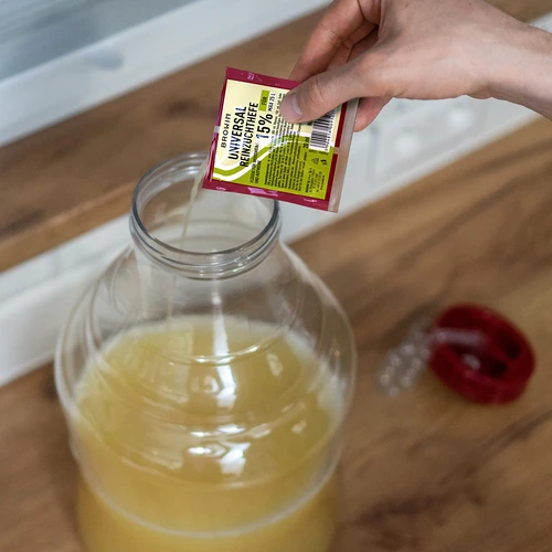 Univerzální vinné kvasnice, 20 ml DE/EN - 2