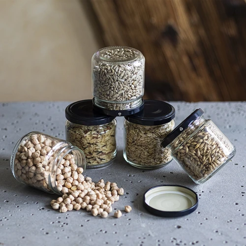 Víčko fi 66/4 černé - 10ks - 7