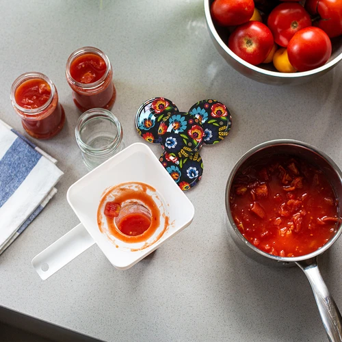 Víčko fi 66/4 černé Folk - 10 ks - 5