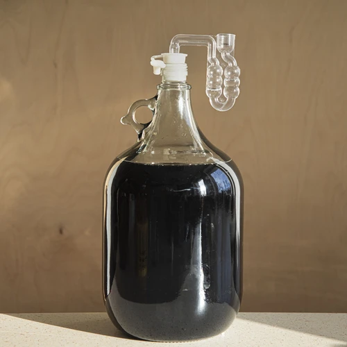 Zátka do balónu fi 26/28 mm s uzávěrem - 6