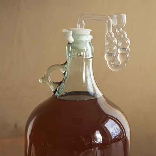 Zátka do demižonu fi 28/32 mm s uzávěrem - 7