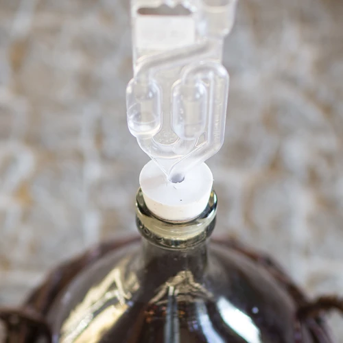 Zátka na demižon 54/50mm - 6