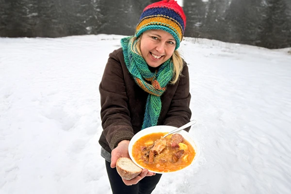 Kouřová kyselice z kotlíku – aromatická hostina z ohně