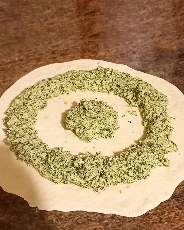 Kynutá hvězda se špenátem