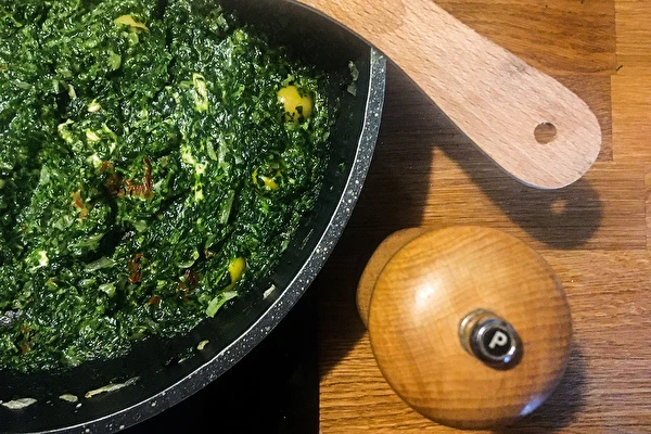 Pečené pirohy se špenátem