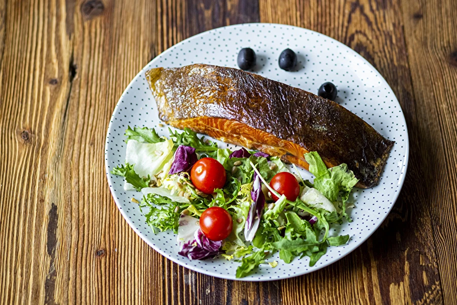 Browin Przepiśnik - Uzené steaky z halibuta